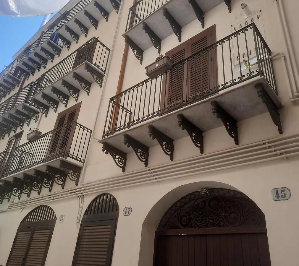Appartamento Peri Peri House - Palermo Centro